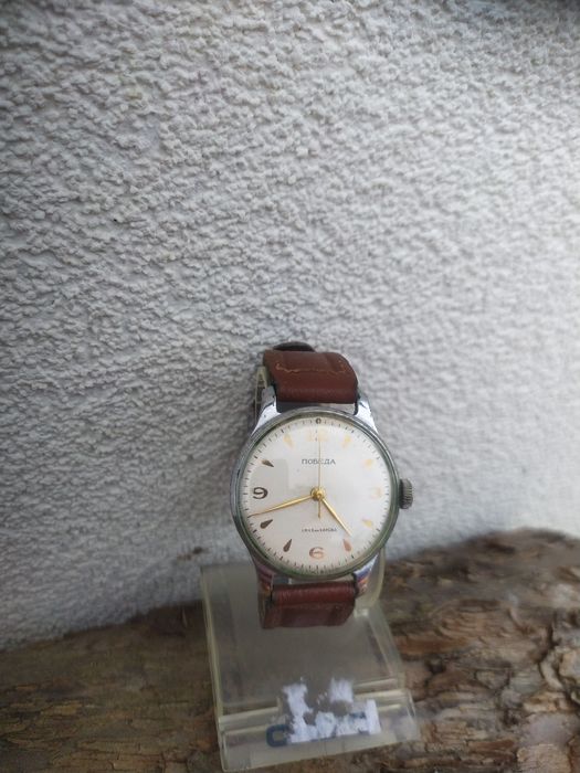 Zegarek mechaniczny pabieda