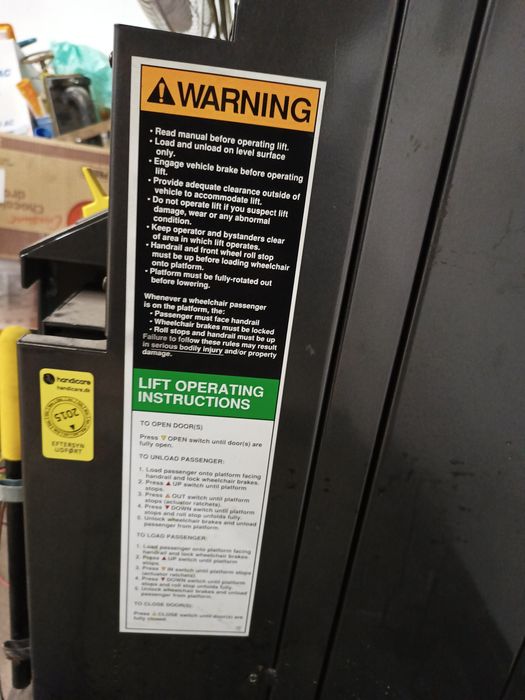 Winda dla niepełnosprawnych Braun boczna