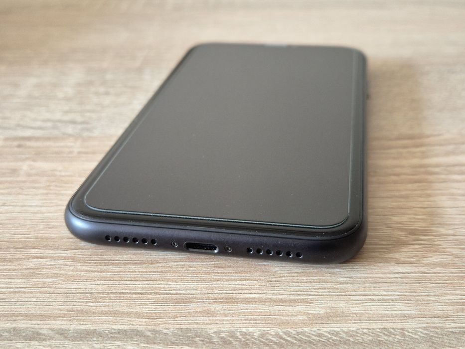 Apple iPhone XR 64GB kolor czarny, idealny stan, bez rys, 89% bateria