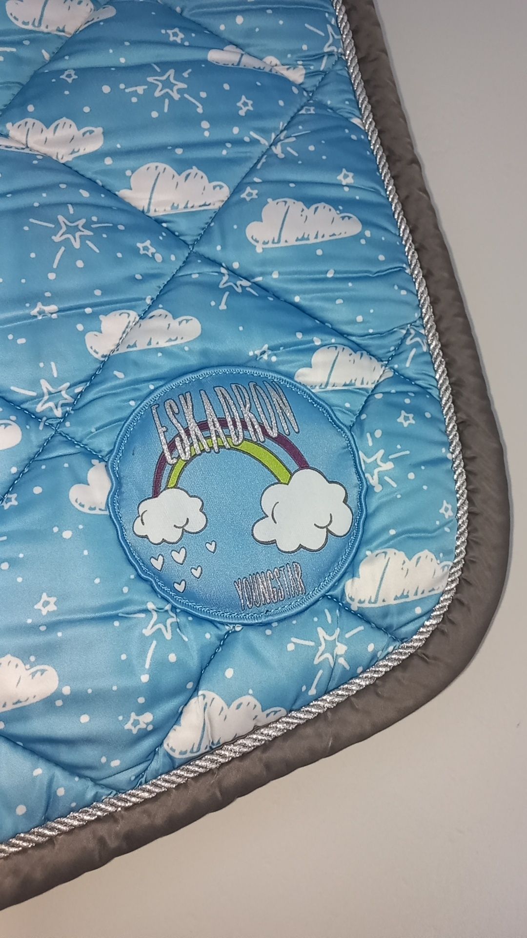 czaprak eskadron youngstar peacock glossy 2019/2020