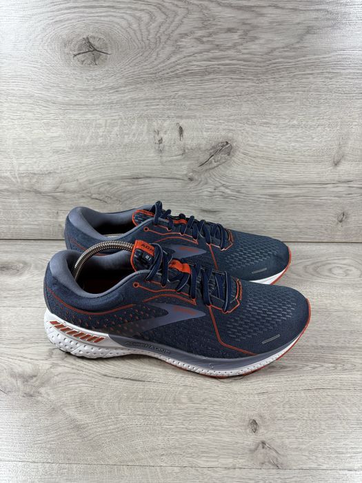 Brooks Adrenaline чоловічі кросівки 45 розмір