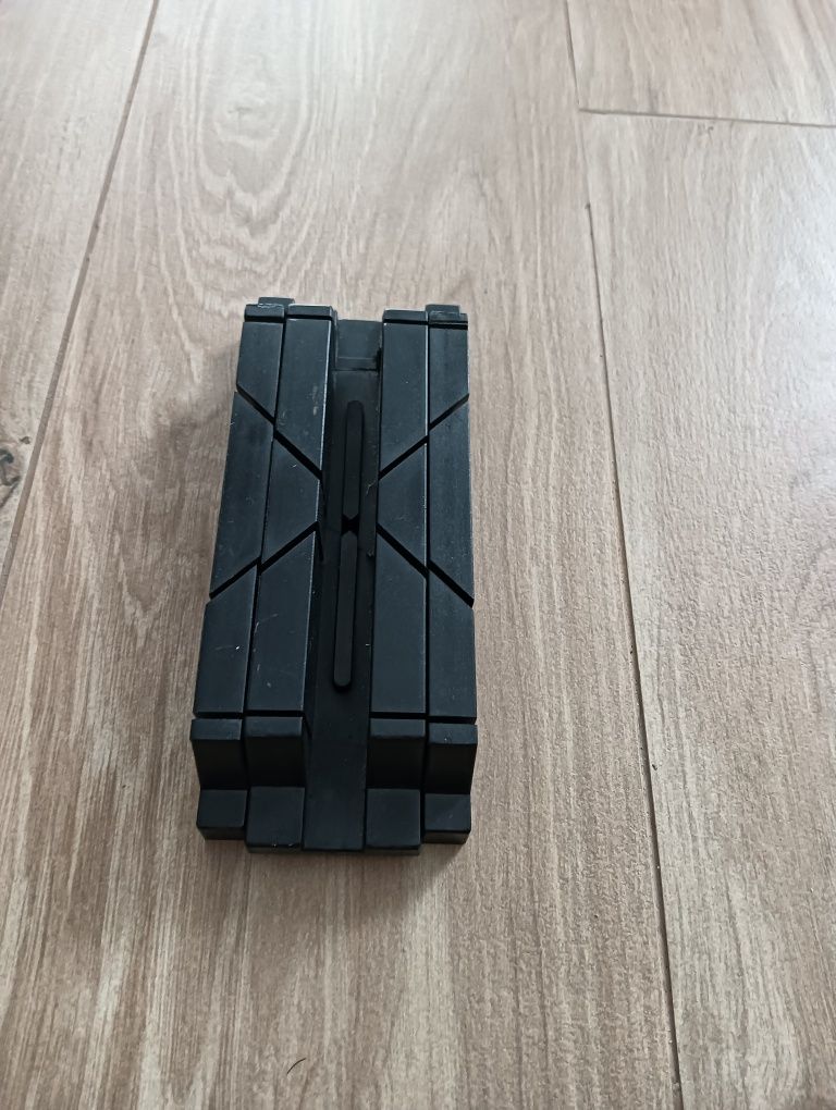 Caixa de esquadria IKEA	Nova!*