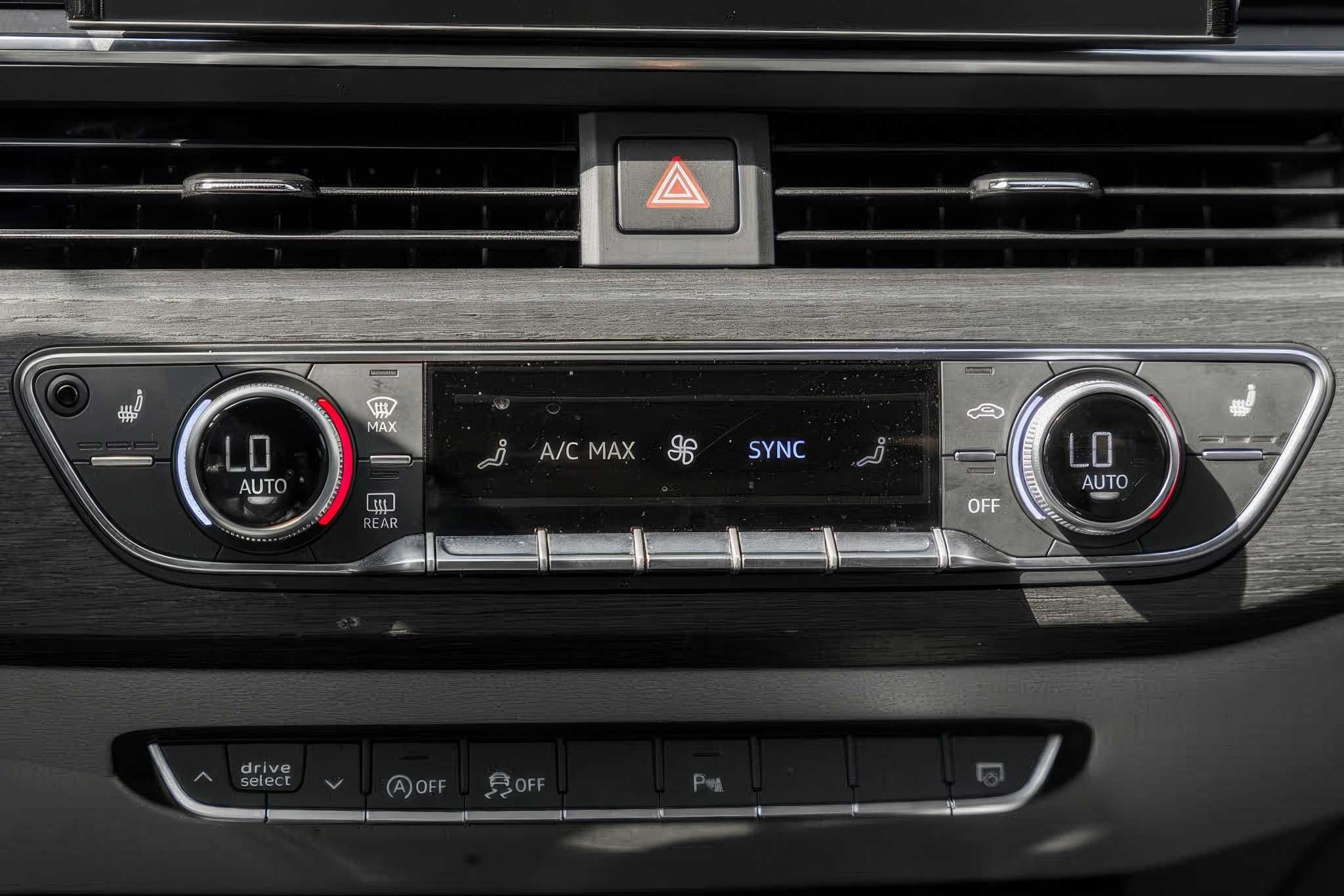 2023   Audi   A4