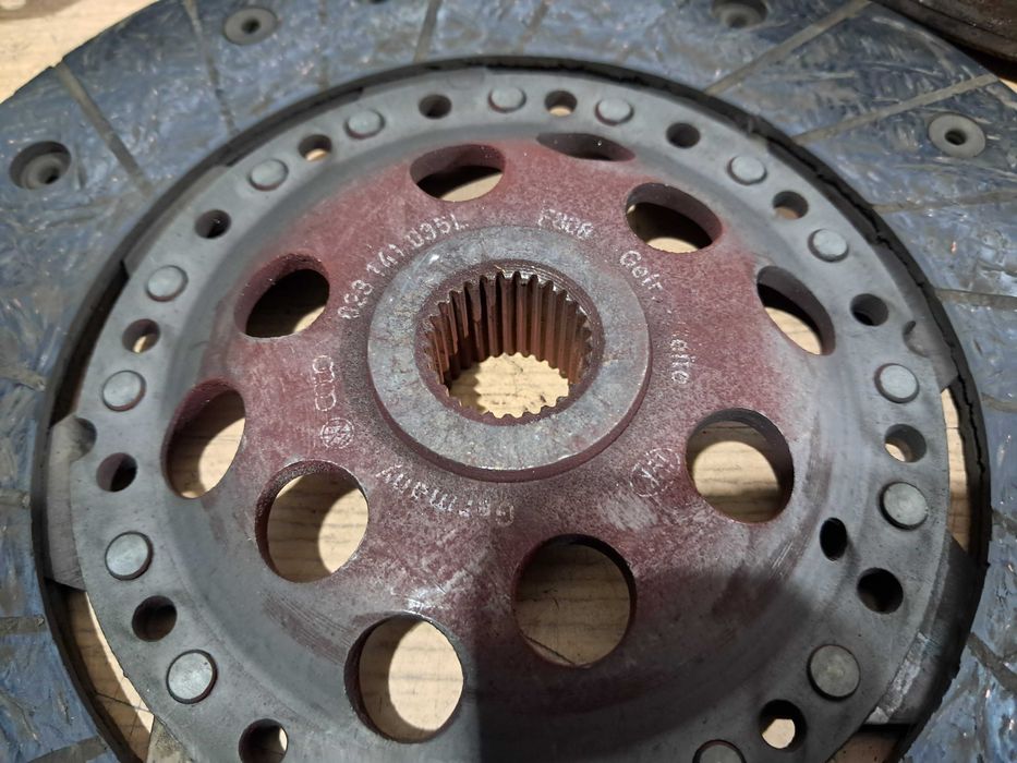 Sprzęgło LUK koło zamachowe dwumas Golf 4 IV mk4 Bora Leon Octsvia