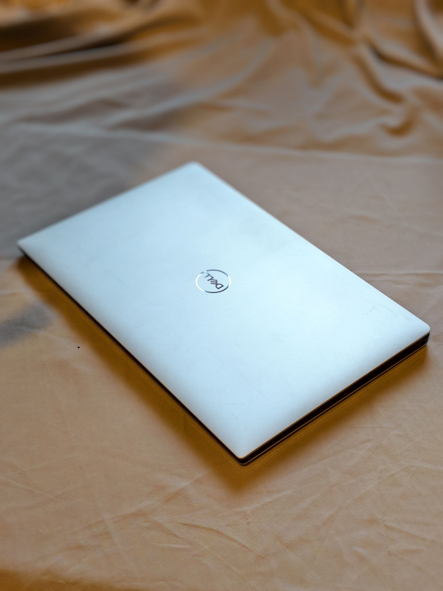 Dell Precision 5540 | 15.6 | 16/512 | i7-9850H | NVIDIA T1000gpu