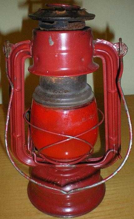Lampa naftowa czerwona - JUPITER 1