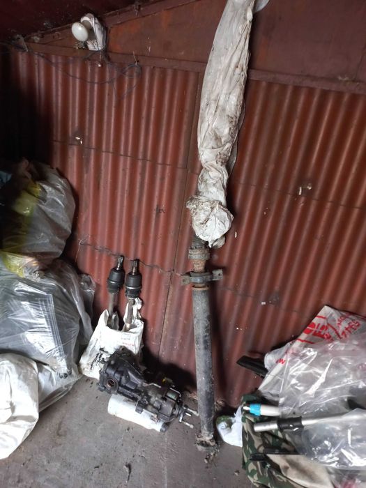 Кардан, редуктор заднього мосту, полуосі Hyundai Tucson