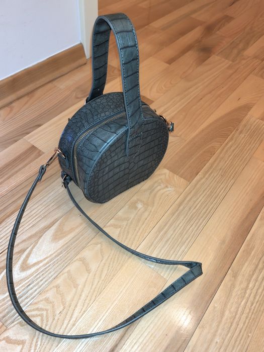 Torebka damska kuferek