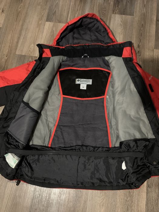 Зимняя куртка Columbia размер XXL
