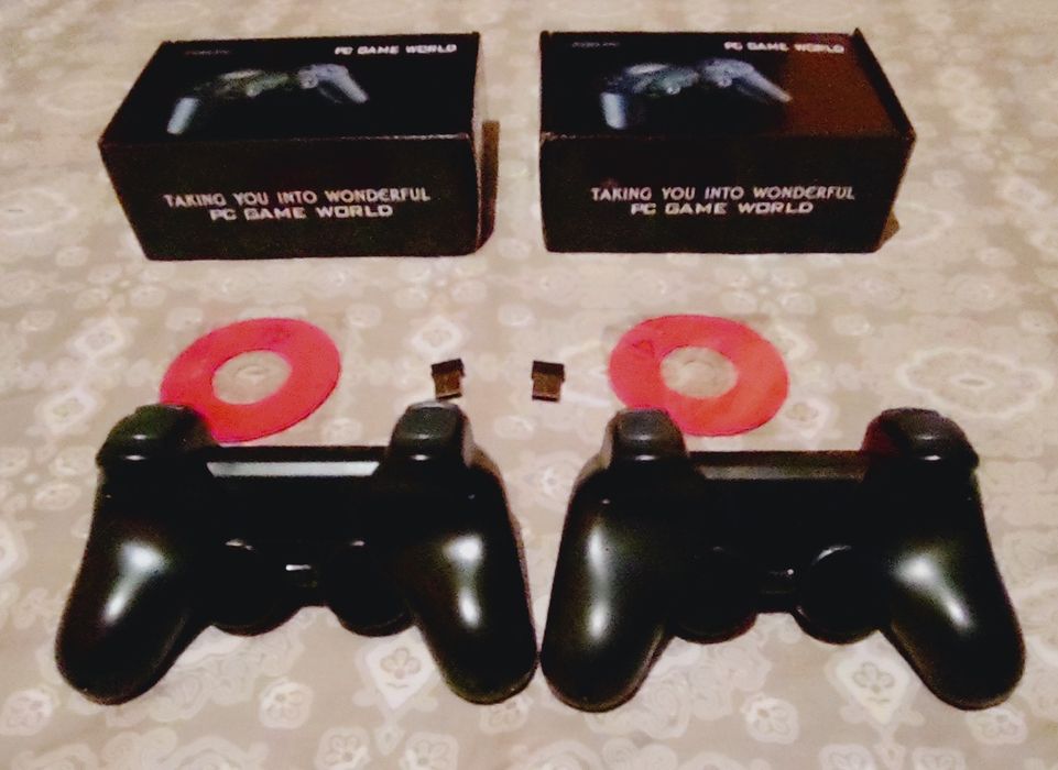 Пара Геймпадів для гри на пк та ps