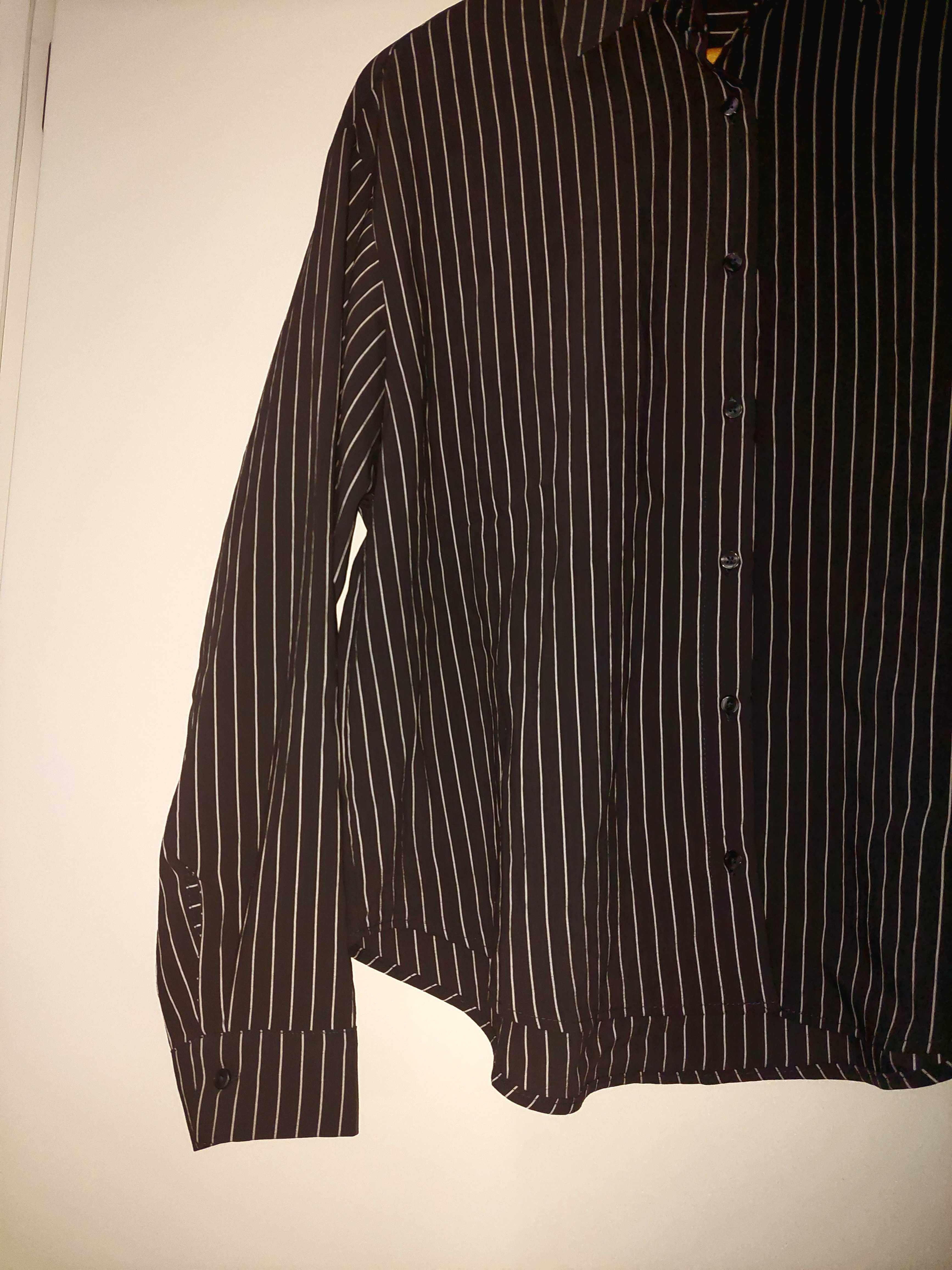 Blusa mulher com etiqueta