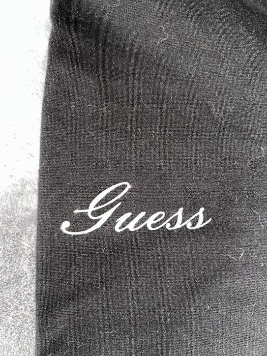 Leginsy Guess czarne