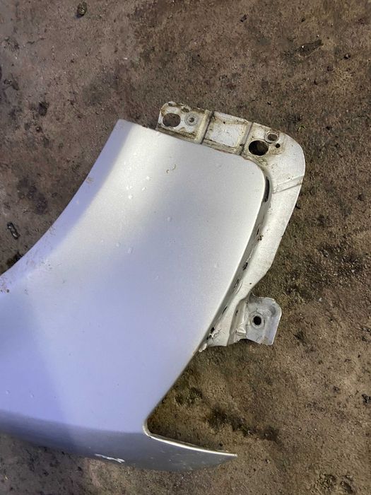 Крило переднє ліве Audi A4 B6 (2000–2004)