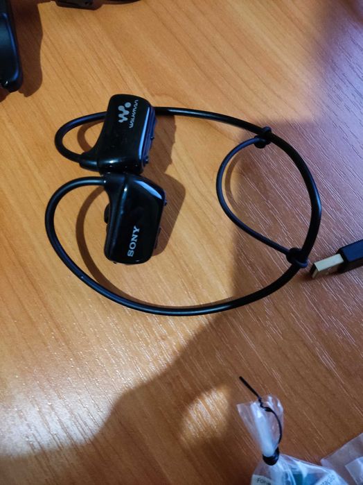 MP3-плеер SONY NWZ-W274S 8Gb Black