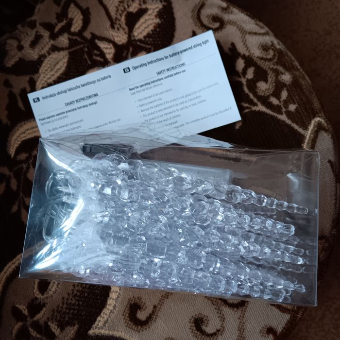 Lampki piękne sople lodu.Nowe.