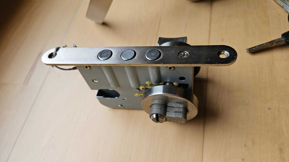 Multilock - do drzwi wejściowych