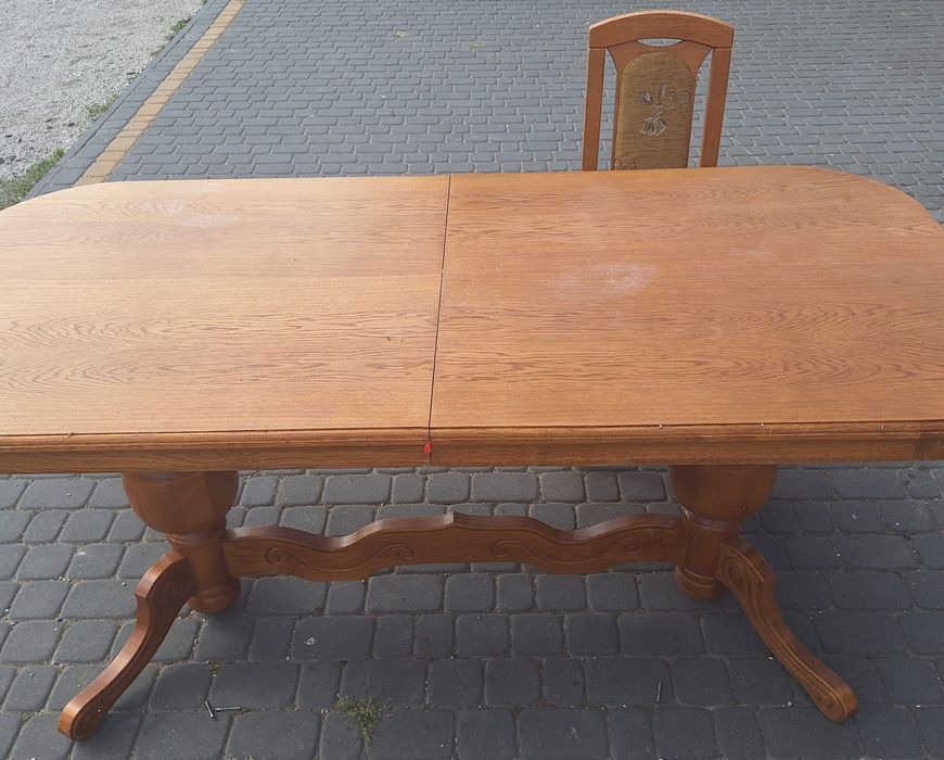 Stół rozkładany 190/250 cm + 8 krzeseł