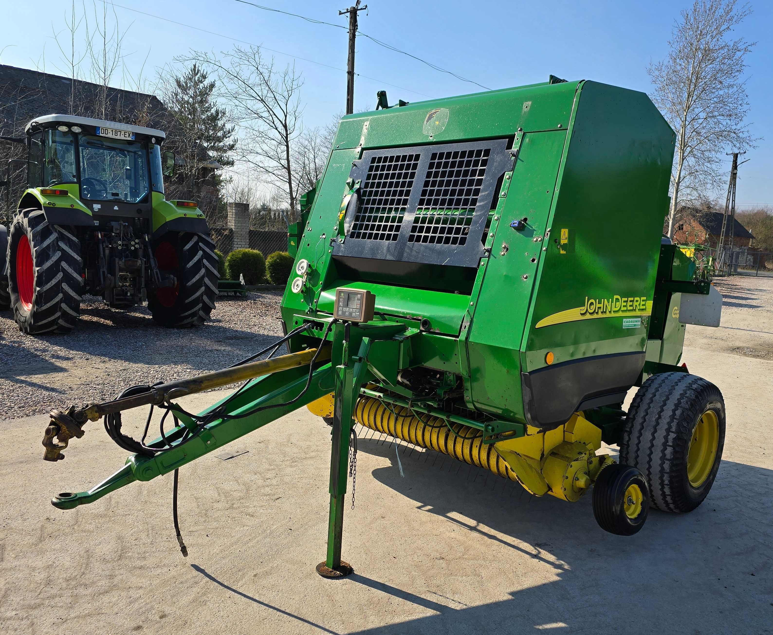 John Deere 572 z 2005 roku siatka sznurek