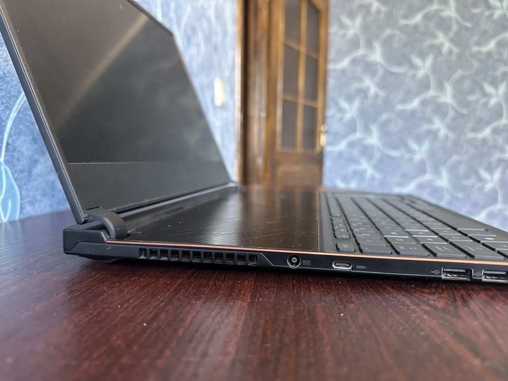 Ігровий ноутбук Asus Rog zephyrus s
