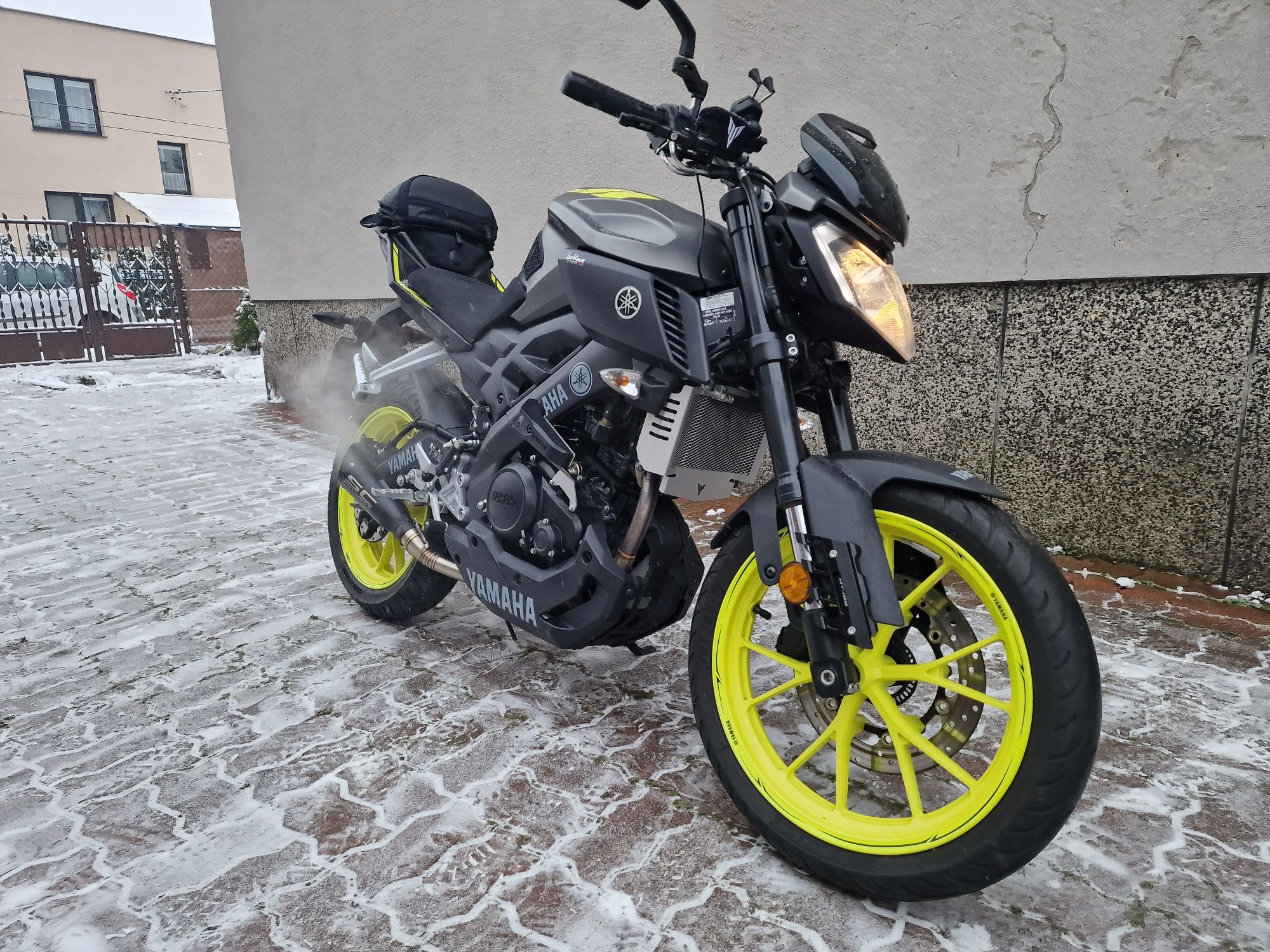 Sprzedam zmienię yamaha mt-125 supermoto jak nowy