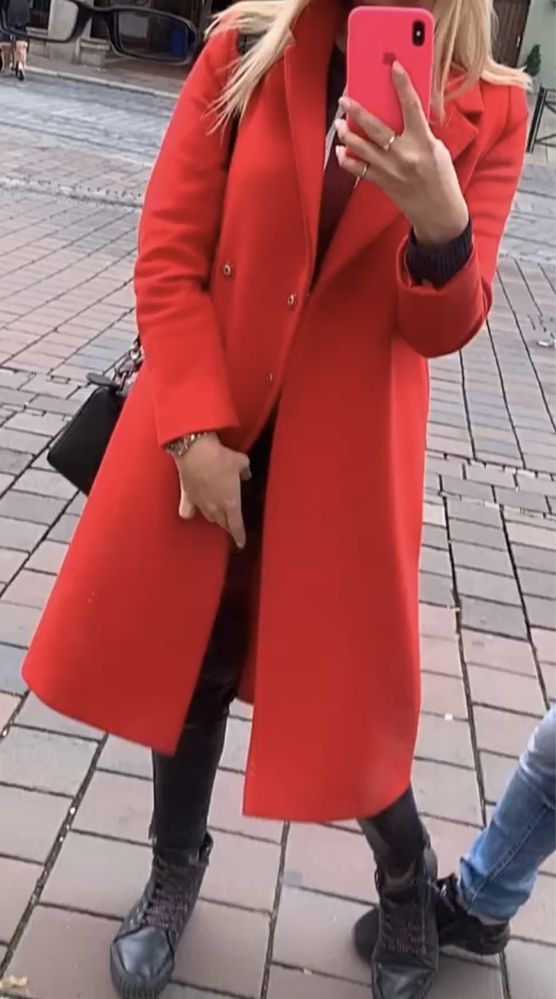 Пальто червоне шерсть оверсайз  шерстяное стильные красное миди