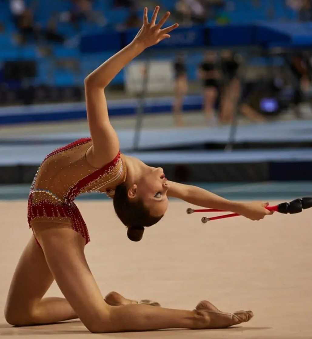 Купальник для художественной гимнастики