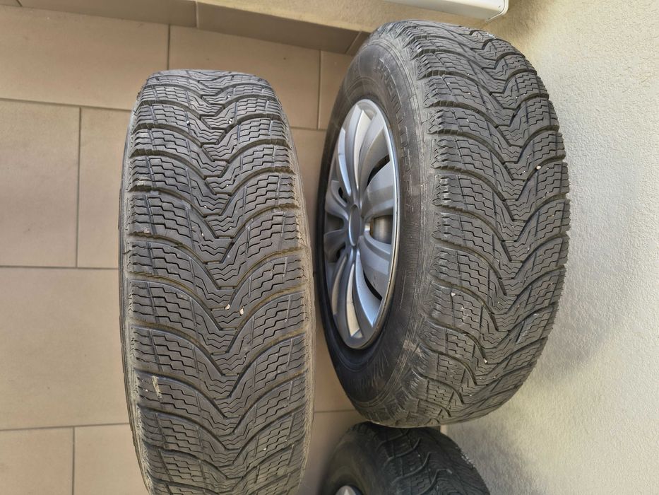 Зимова гума з дисками R14