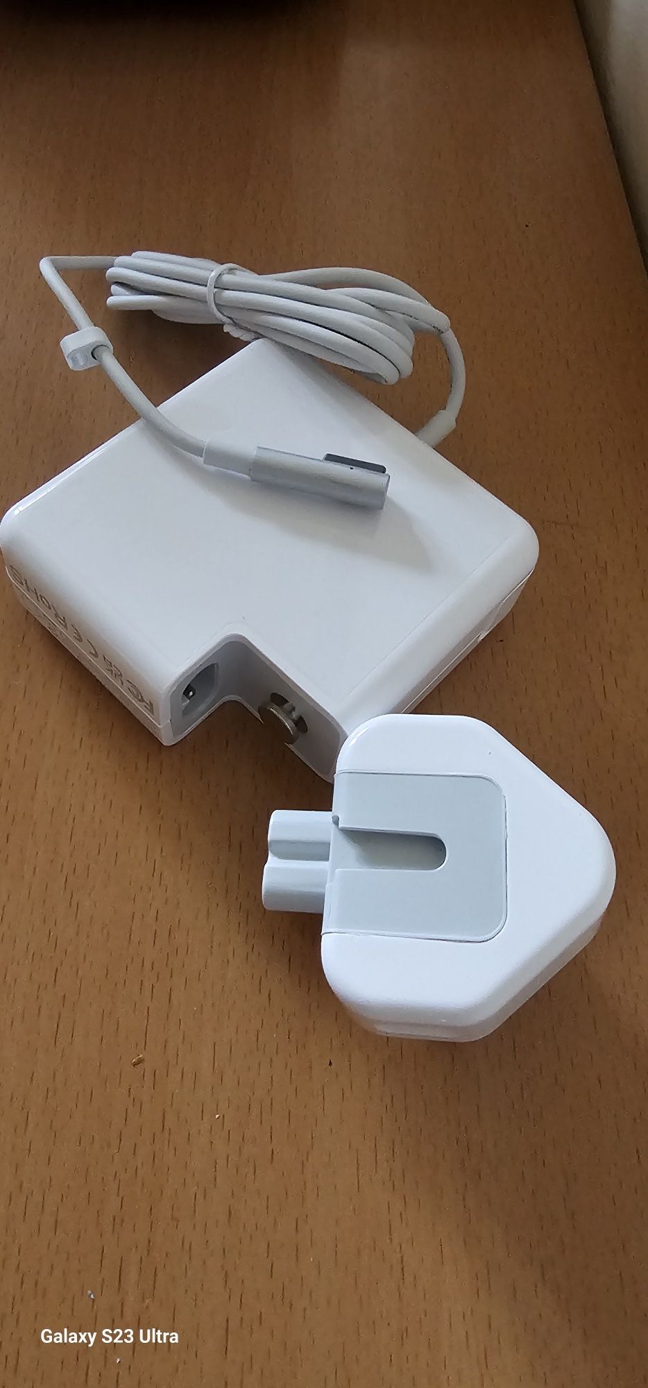 Ładowarka do mac book