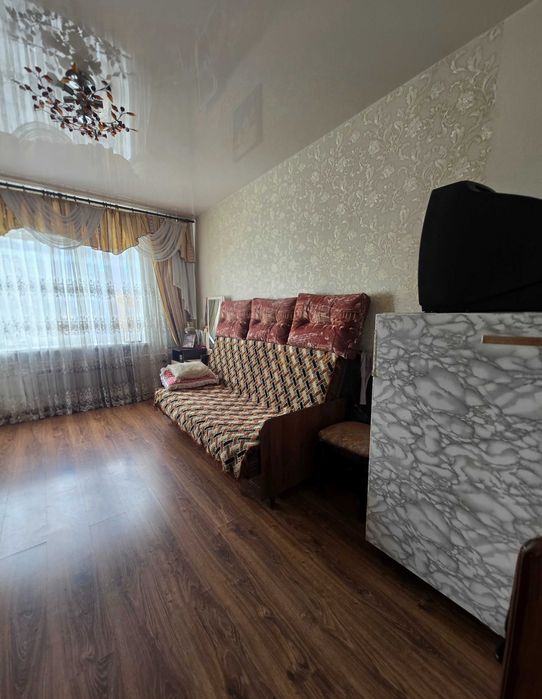 Продаж 4-х кімнат в комунальній квартирі на Вокзальній