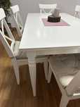 Mesa de jantar branca