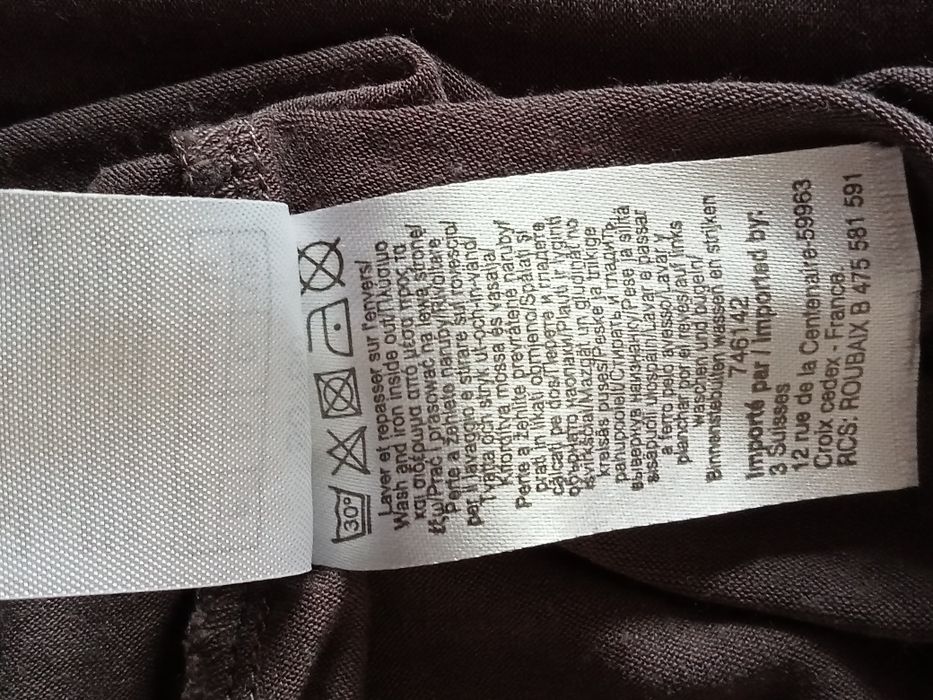 Bluzka damska z pięknie układającym się dekoltem 42/44