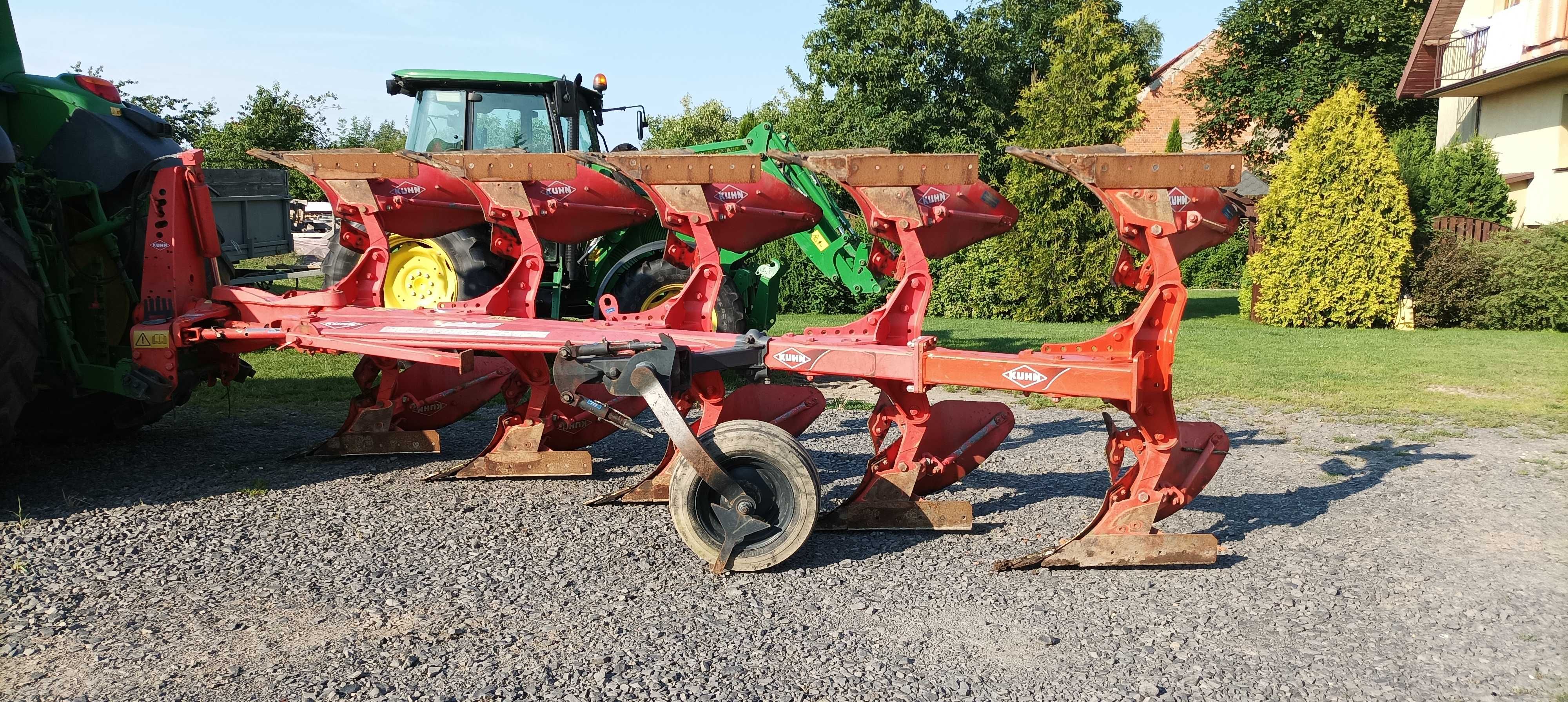 pług marki KUHN 4+1