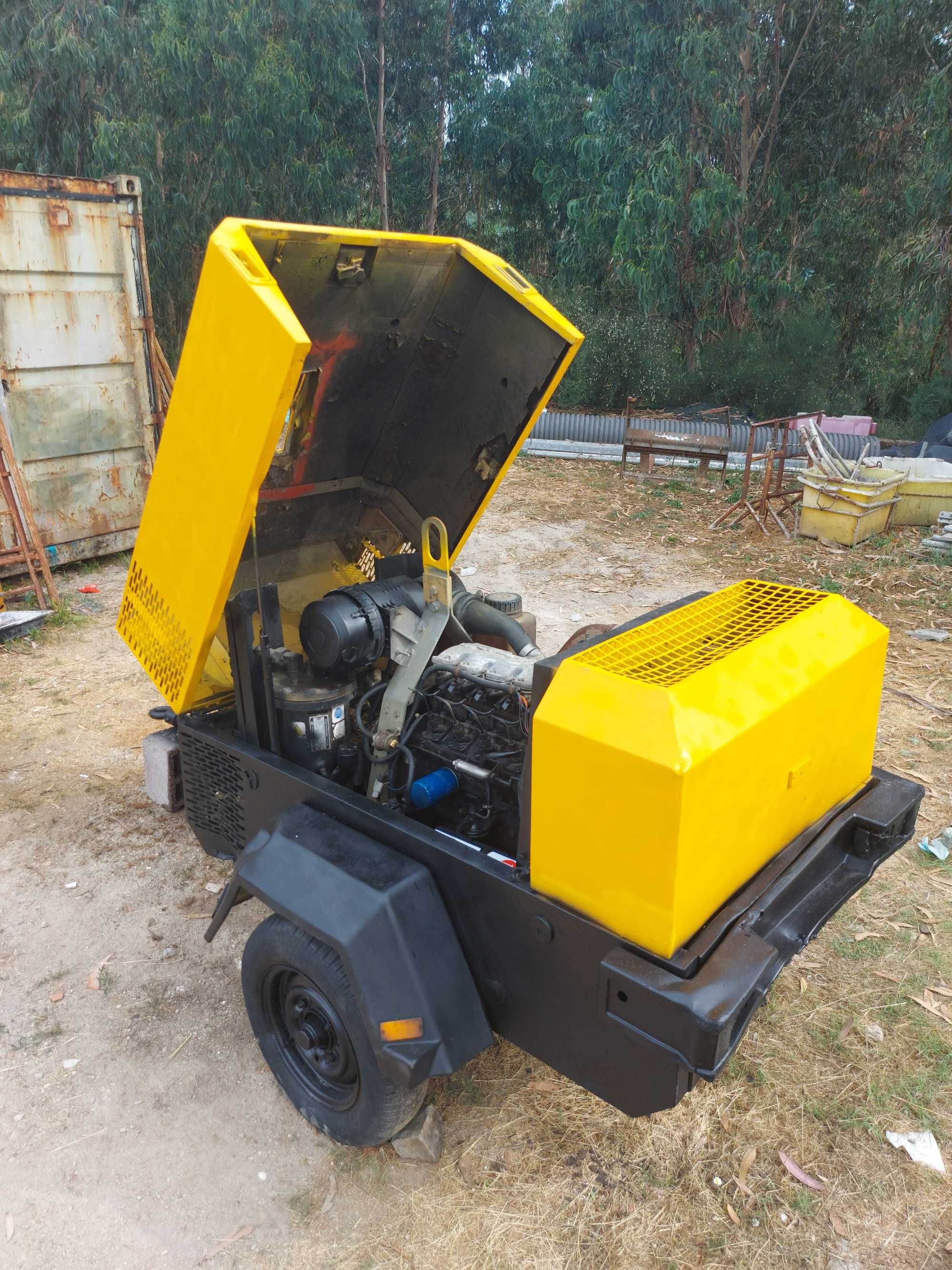 Compressor + 2 Martelos Pneumáticos – Excelente Estado