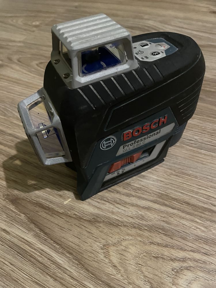 Laser Bosch gll 3-80c czerwony krzyżowy