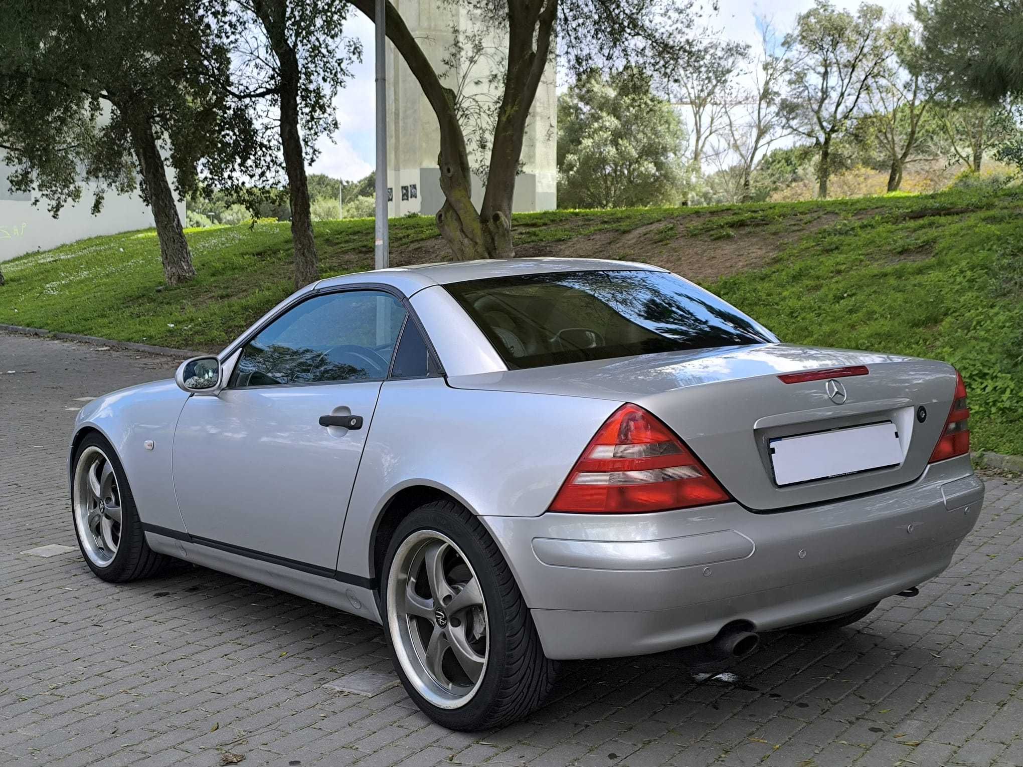 Mercedes-Benz SLK200