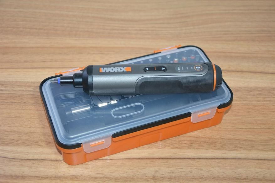 Аккумуляторная отвертка Xiaomi Worx WX240 с кейсом и набором бит