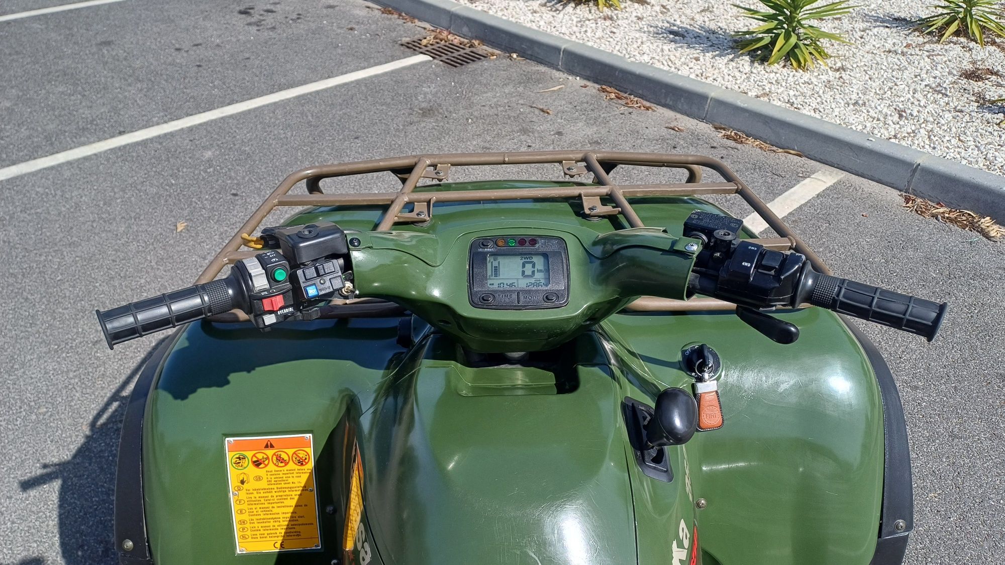 Moto 4 kawasaki kvf 650
