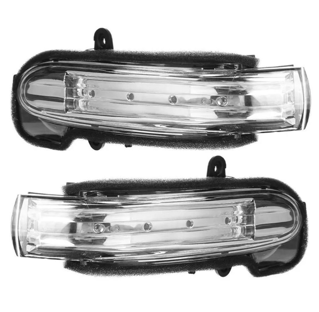 Piscas Espelhos Mercedes W203 - W220 - W215 ( NOVOS )