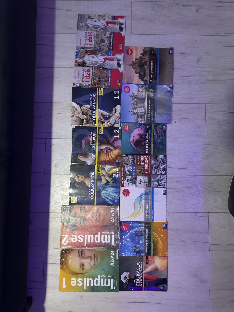 Książki do 1/2 klasy technikum/liceum informatyk ogólne