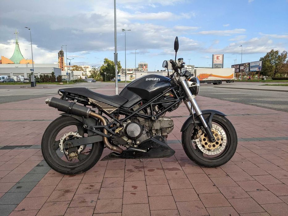 Ducati Monster 600