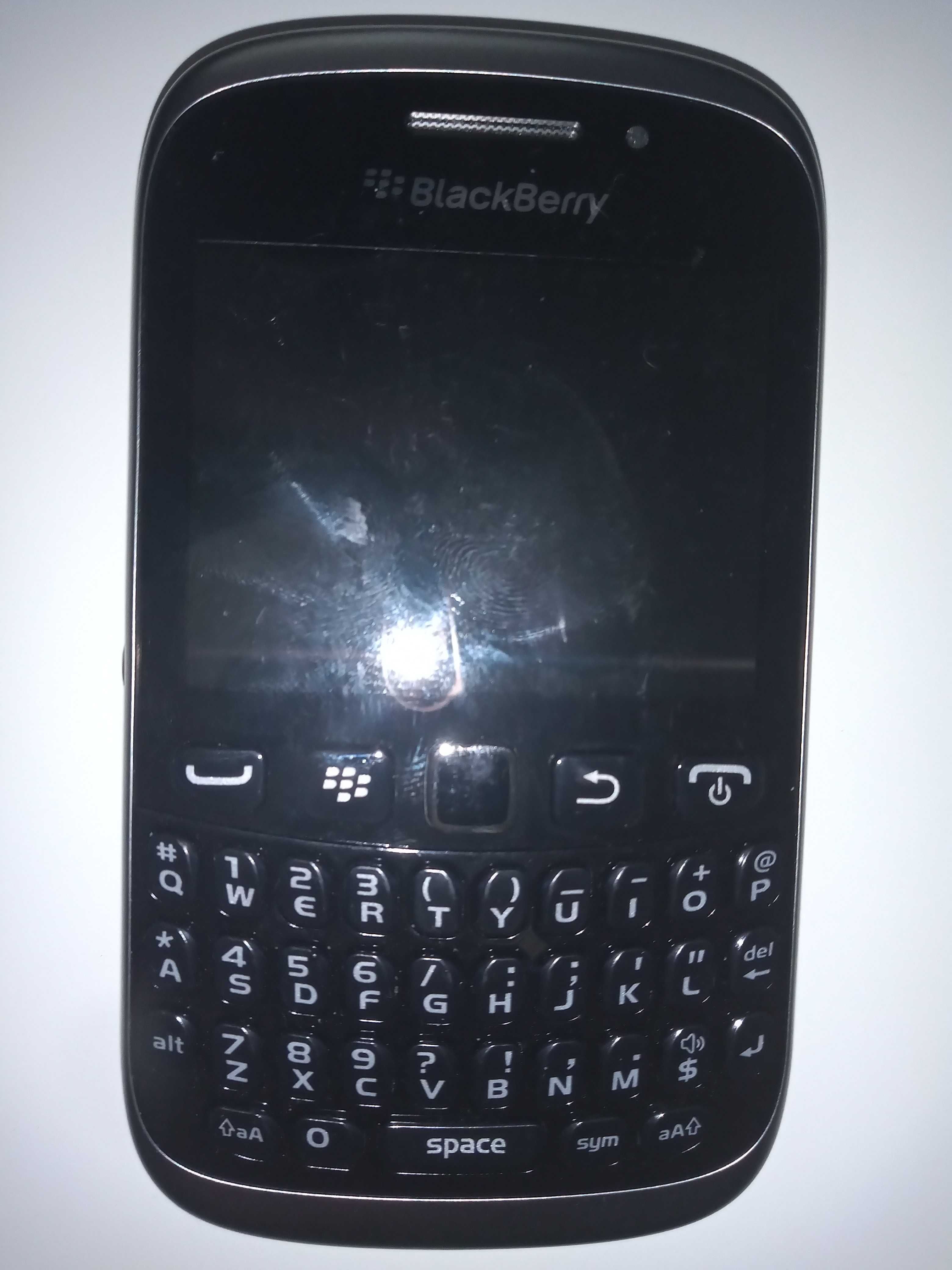 Telefon komórkowy BlackBerry Curve 9320