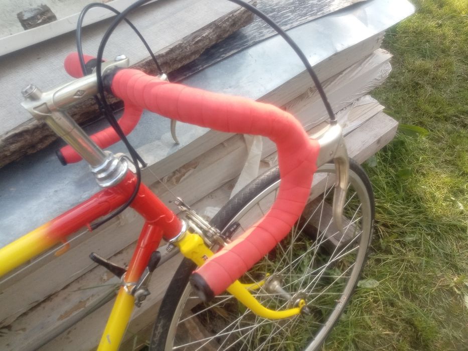 Rower szosowy retro kolarka po serwisie