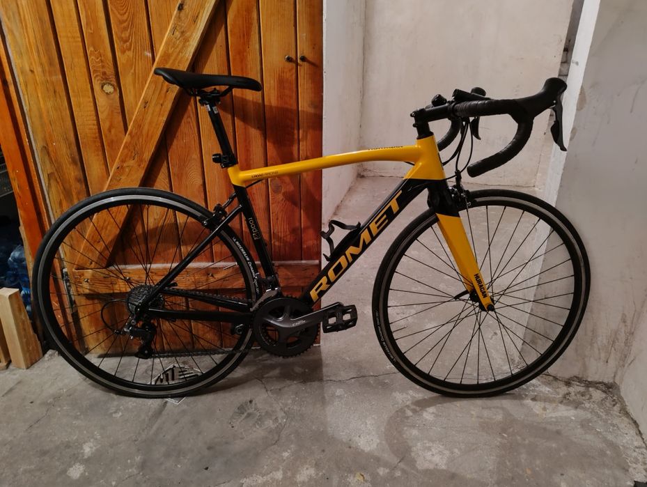 Rower szosowy Romet Huragan 2