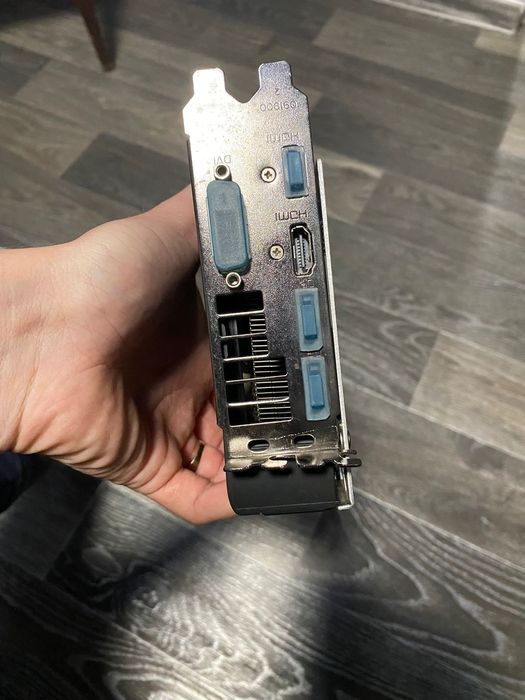 Видеокарта рх570 4гб