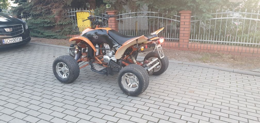 Quad SHINERAY 250 BASHAN wsteczny  stan bdb z Niemiec