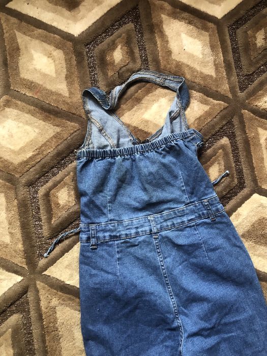 Джинсовий комбінзон