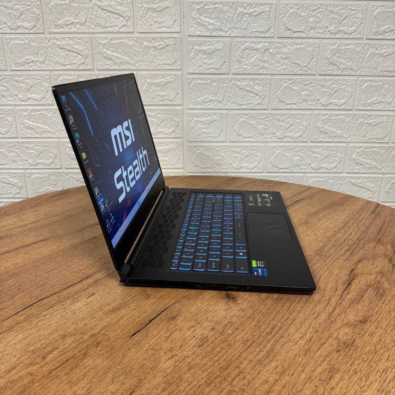 MSI Stealth 15M  144Hz i7 11375H 16GB SSD 512GB RTX 3060