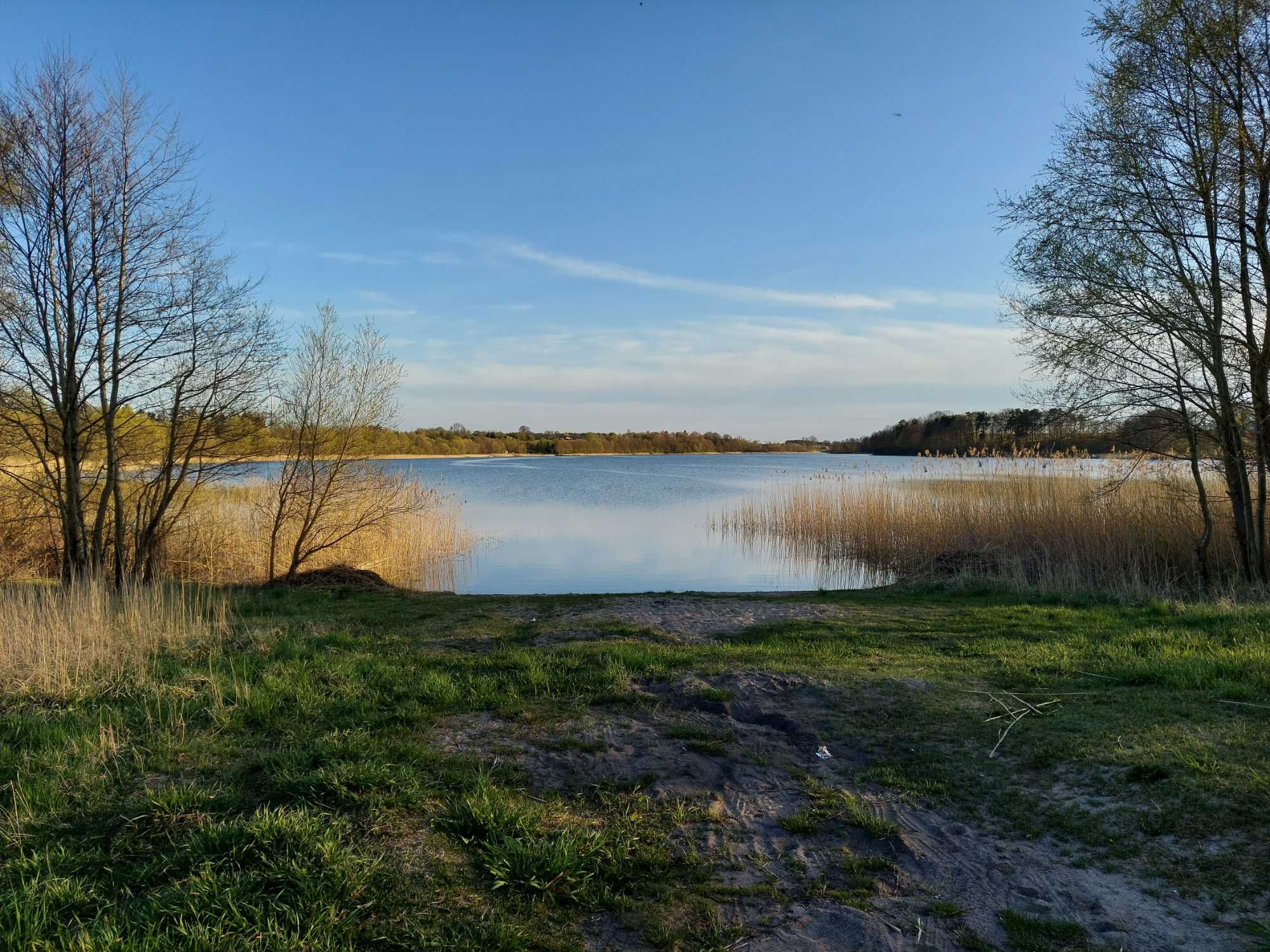 Działka budowlana nad jeziorem Słonowice