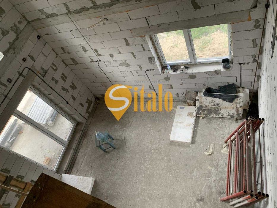 Компактний котедж у центрі с. Вишеньки, закрита територія. Без%