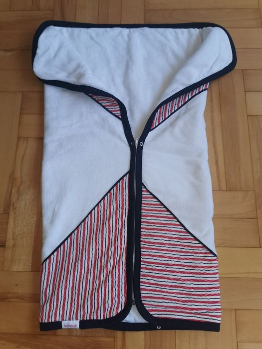 Śpiworek, kocyk, otulacz 85 x 85 cm